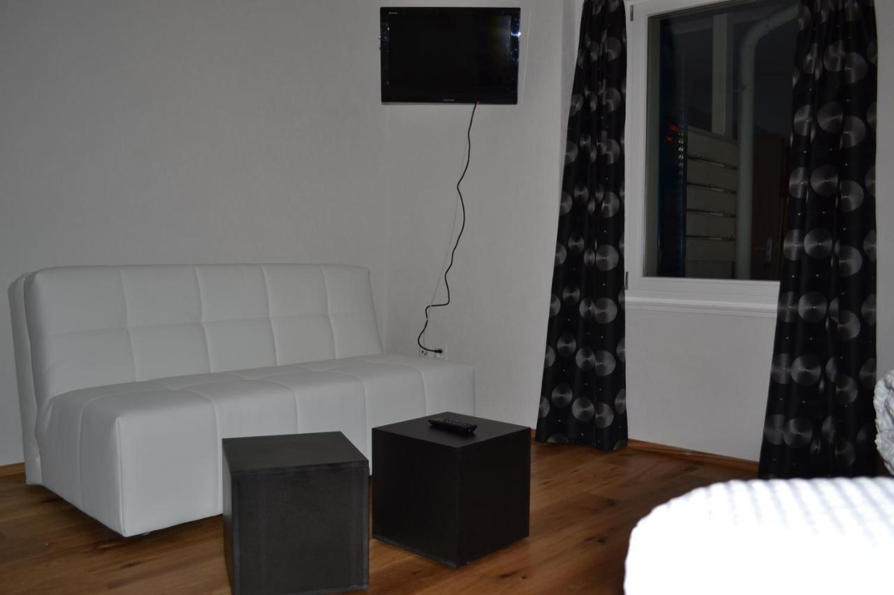 Hotel Rätia Ilanz/Glion Zimmer foto